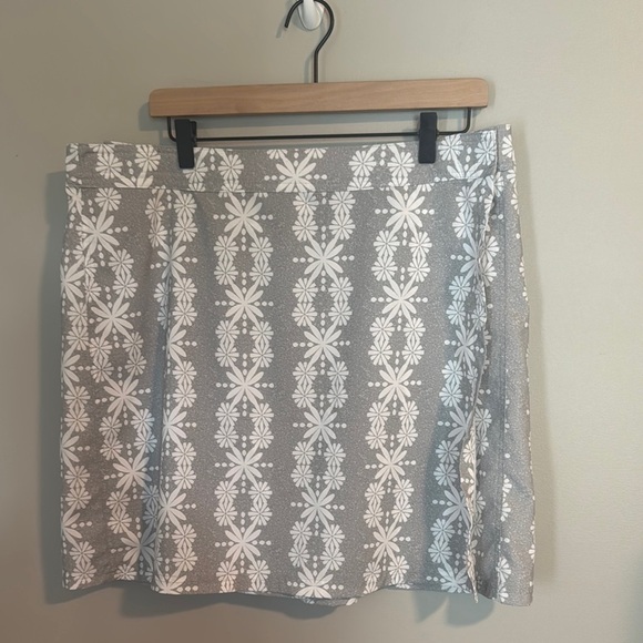 RipSkirt Coverup - Picture 1 of 4